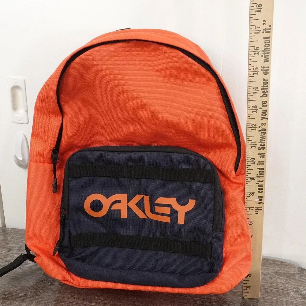 Oakley Orange 18